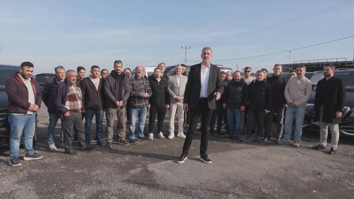 İstanbul - İBB'nin turizm taşımacılığına yönelik zam kararına sektör çalışanlarından tepki