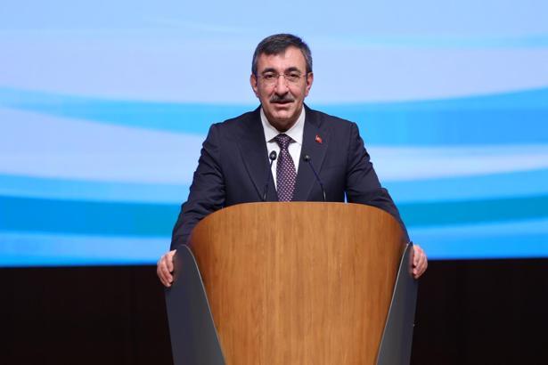 Cevdet Yılmaz: Zengezur bağlantısı, Orta Koridor'un rekabet gücünü ileri seviyeye taşıyacak