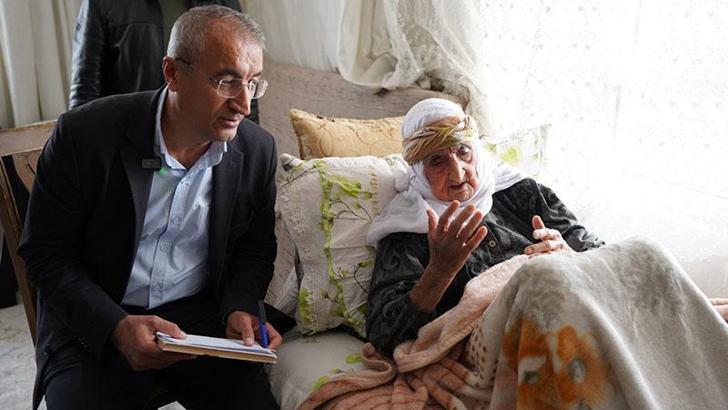 105 yaşında AK Parti'ye üye oldu