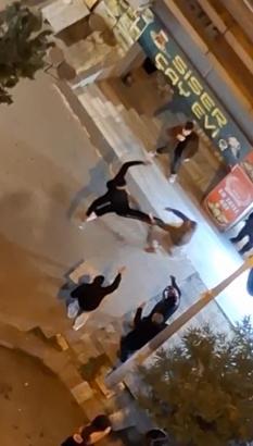 İstanbul - Kağıthane’de kavgada çift bıçakla saldırdı; tekme ve yumrukla darbedildi