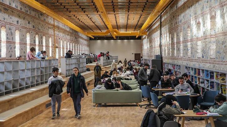 2025'te Rami Kütüphanesi'ni 2 milyon 322 bin kişi ziyaret etti