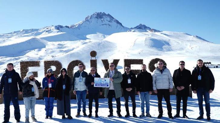 Türk Kayak Merkezleri Birliği’nin toplantısı Erciyes’te yapıldı