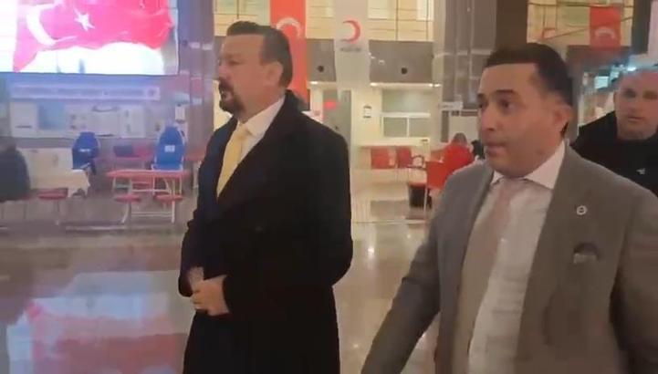 İstanbul - Ertan Torunoğulları Saran'a destek için adliyeye geldi-1