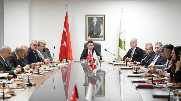 Osmangazi Belediyesi’nde yıl sonu değerlendirme toplantısı gerçekleştirildi