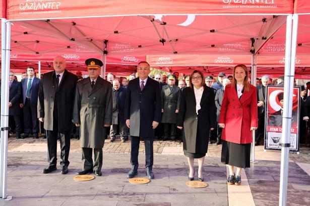 Gaziantep'in düşman işgalinden kurtuluşunun 104’üncü yıl dönümü törenle kutlandı