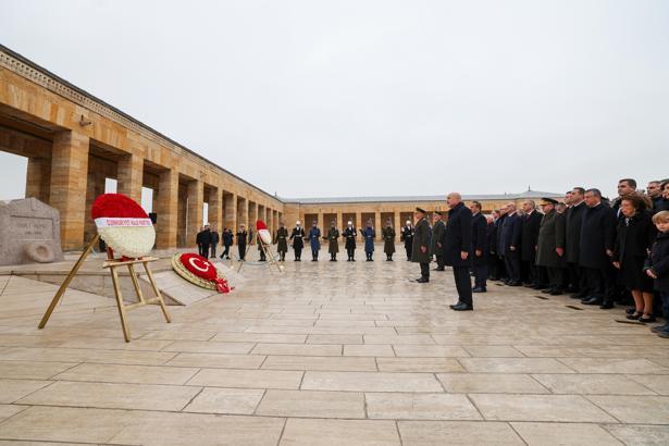 2'nci Cumhurbaşkanı İnönü, vefatının 52'nci yıl  dönümünde anıldı