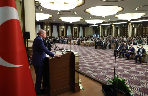 Cumhurbaşkanı Erdoğan: Batılılar karşısında ezikler, kendi insanına gelince kabalar