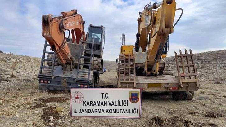 2 iş makinesiyle define arayanlara operasyon: 14 gözaltı