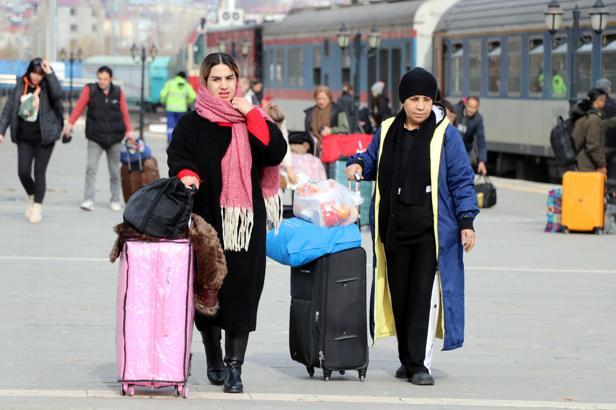 Van’a yılbaşı için İranlı akını