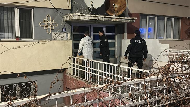 Ağabeyini bıçaklayarak öldüren şüpheli adliyede