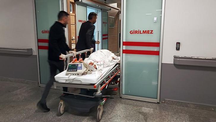 Boşanma aşamasındaki eşini eve kadar takip edip bıçakladı