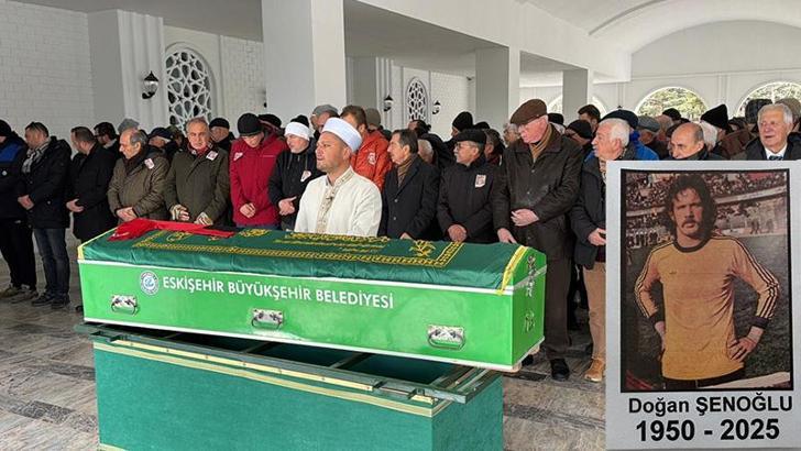 Eskişehirspor’un efsane kalecisi Doğan Şenoğlu son yolculuğuna uğurlandı