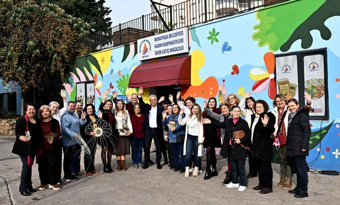 Muratpaşa'dan kapı süsü atölyesi