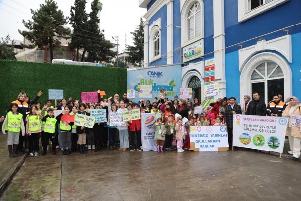Samsun’da ‘Canik Sıfır Atık Marketi’ ile gençler çevre bilinci kazanıyor