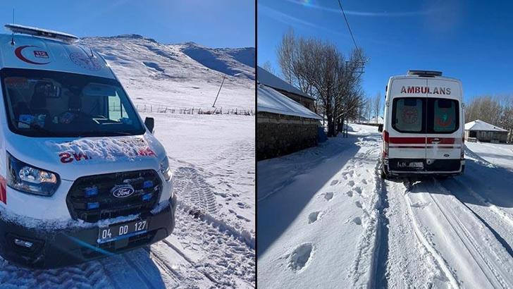 Sağlık ekipleri, köyde rahatsızlanan hamile kadına iş makinesinin yolu açmasıyla ulaştı