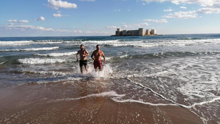 Mersin’de aralık sonunda deniz keyfi