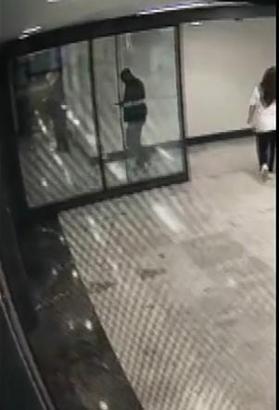 İstanbul-Bahçelievler'de hastane odasında refakatçinin cep telefonunu çaldı