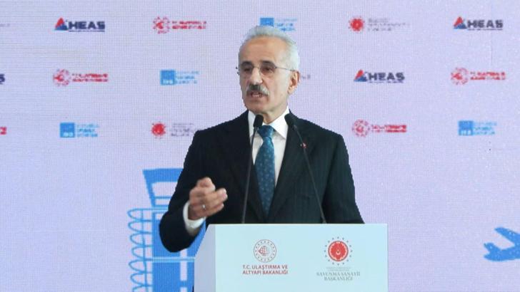 İstanbul - Bakan Uraloğlu: Terminal 1 havalimanımıza yıllık ilave 5,5 milyon yolcu kapasitesi daha kazandırmış olacak