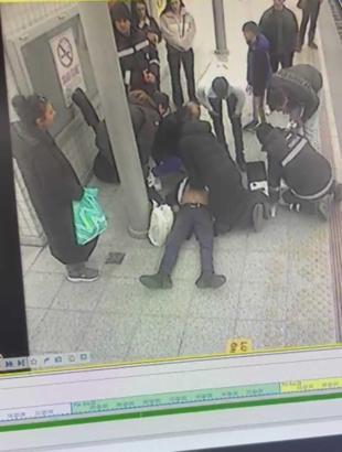Tren beklerken kalp krizi geçirdi, ilk müdahaleyi perondaki sağlıkçı yaptı