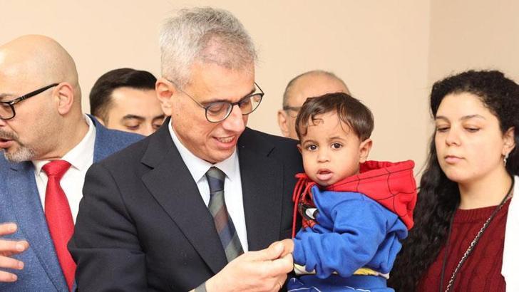 Bakan Memişoğlu, Kahire’de Filistinli hastaları ziyaret etti