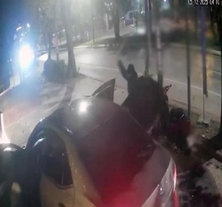 Takip edip, sopayla dövdüler; kar maskeli 4 şüpheli yakalandı