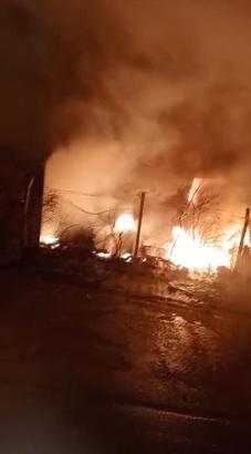 Adana'da geri dönüşüm fabrikasında yangın