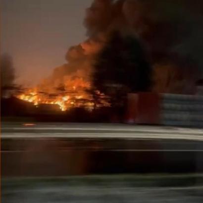İstanbul - Esenyurt'ta fabrika yangını -1