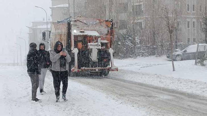 Gaziantep’te kar ulaşımı olumsuz etkiledi