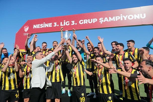 Ege sporunda sevinç ve hüzün yılı