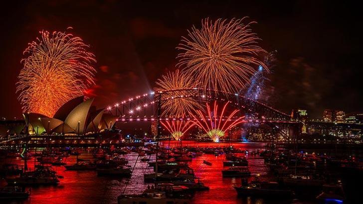 Avustralya yeni yıla girdi