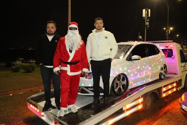 Samsun’da yılbaşı kutlamaları, vatandaşlar 2026’ya coşkuyla girdi