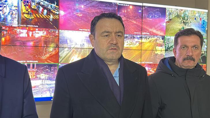 Vali Musa Işın, yeni yıla görev başındaki personelle birlikte girdi