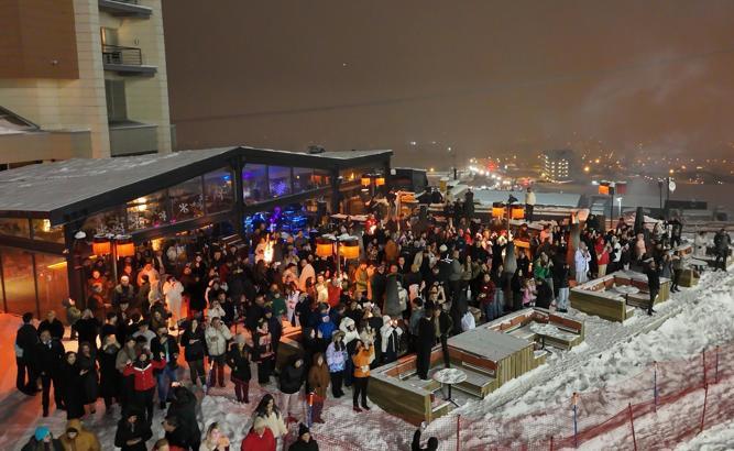 Palandöken’de kar altında yılbaşı