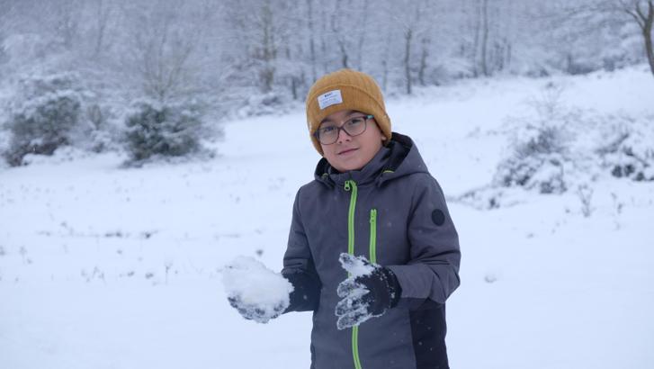 Bursa’da kar yağışı; kent merkezi beyaza büründü / Ek fotoğraflar