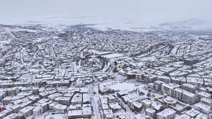 Beyaza bürünen Kırşehir, havadan görüntülendi