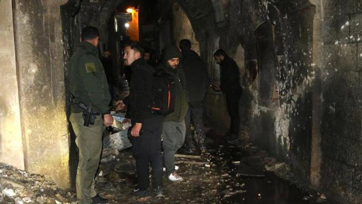 Halep’te DEAŞ saldırısı: 1 polis öldü, 2 polis yaralı Halep’te DEAŞ saldırısı: 1 polis öldü, 2 polis yaralı