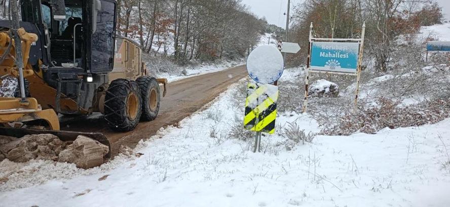 Nilüfer’de kar yağışına karşı kesintisiz mesai