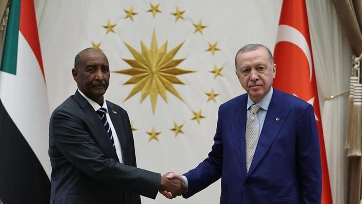 Sudan Egemenlik Konseyi Başkanı Burhan'dan Cumhurbaşkanı Erdoğan’a teşekkür