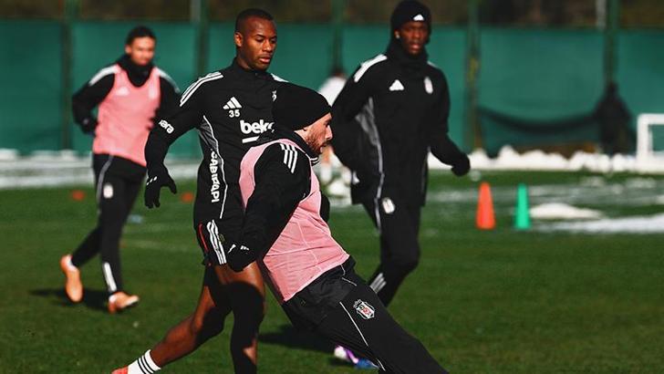 Beşiktaş, Antalya kampı öncesi son antrenmanını gerçekleştirdi
