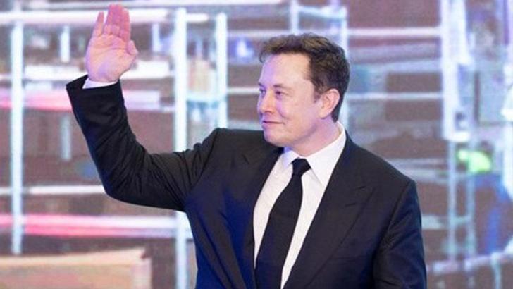 Elon Musk'tan Venezuela'ya ücretsiz internet