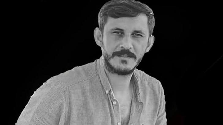 Otobüsü sollamak isterken kullandığı motosikletin devrilmesi sonucu öldü