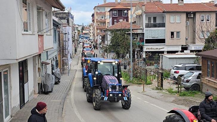 Çiftçiler, belediye arazilerinin satışa çıkarılmasını protesto etti