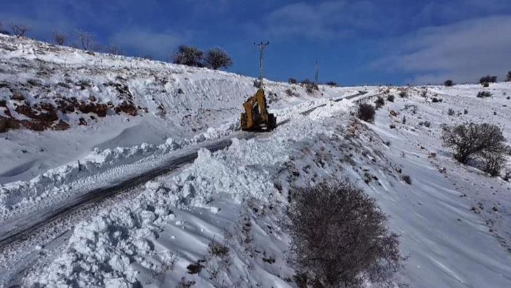 Batman'ın 3 ilçesinde köy okullarında ve taşımalı eğitime 1 gün ara verildi