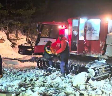 Kastamonu'da rahatsızlanan hastayı, AFAD ekipleri hastaneye ulaştırdı