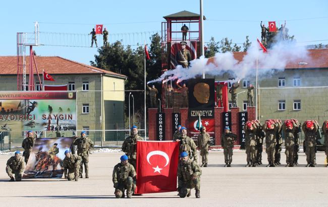 Uzman erbaş ve sözleşmeli erler mezun oldu