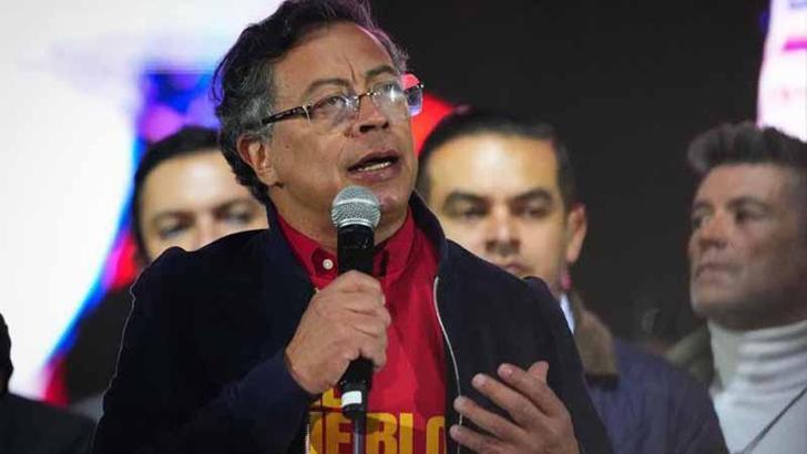 Kolombiya Cumhurbaşkanı Petro'dan 'halkın gücü' mesajı