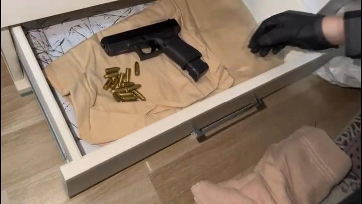 İstanbul - Maltepe’de evinde uzun namlulu silah bulunan şüpheli yakalandı