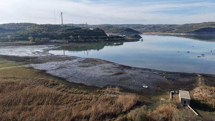 İstanbul'da kar etkisini yitirdi; barajlardaki doluluk oranı yüzde 18,91'e geriledi