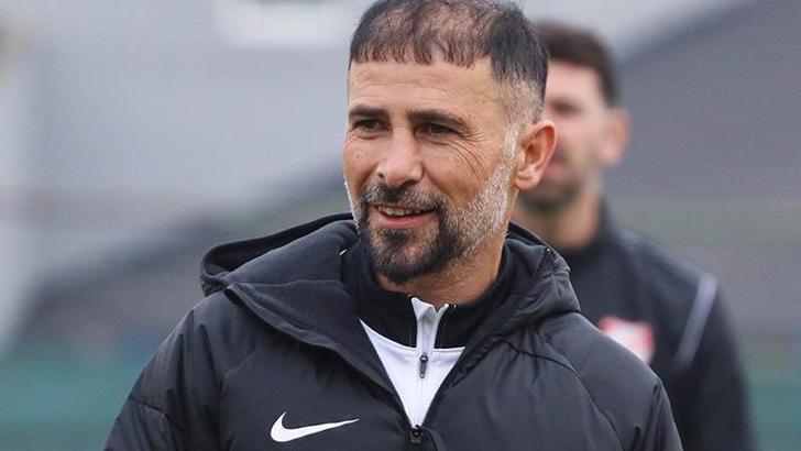 Boluspor’da teknik direktör Ertuğrul Arslan görevi bıraktı