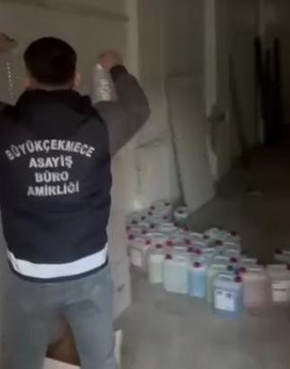 İstanbul- Büyükçekmece'de kaçak alkol operasyonu